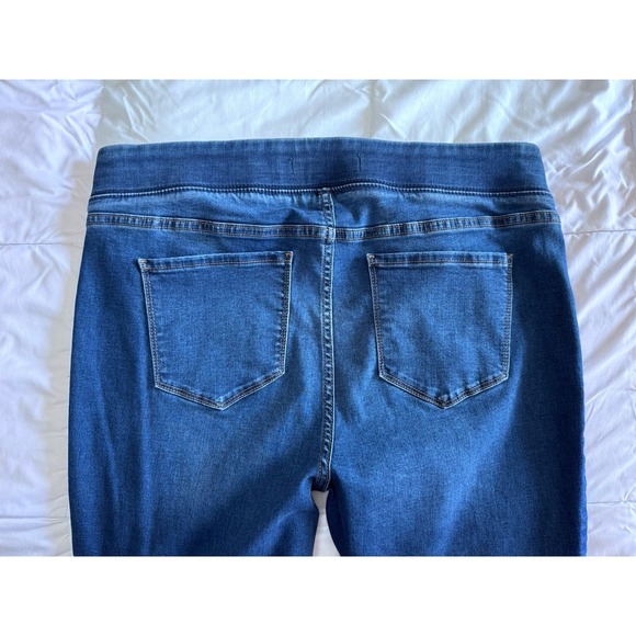 Old Navy Skinny pull on Jeggings Size 16 Stretchy Jeans Blue EUC - Picture 6 of 9